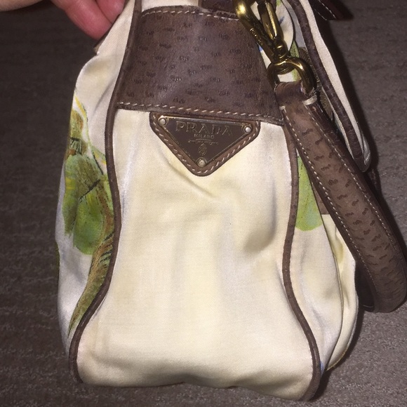 Prada authentic floral bag - Picture 6 of 8